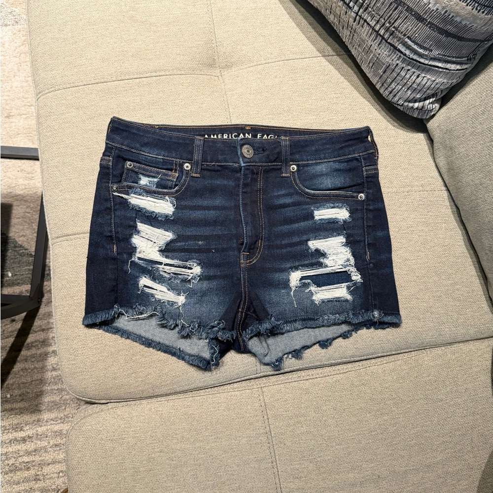 American Eagle AE Next Level High-Waisted Denim Short Short - Size 6
